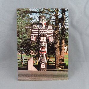 Vintage Postcard - Totem Pole Courtenay Canada - Wright Everytime